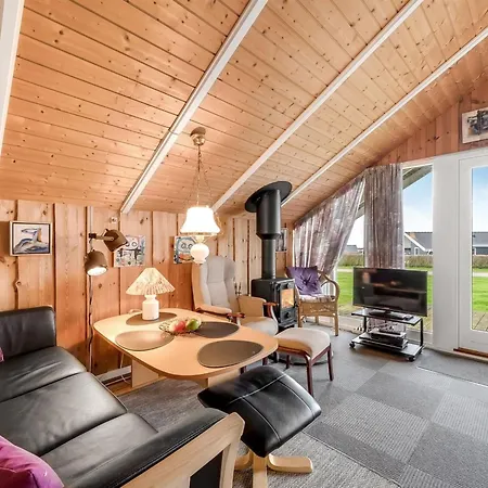 Σπίτι διακοπών Lonne - 750m To The Fjord By Interhome